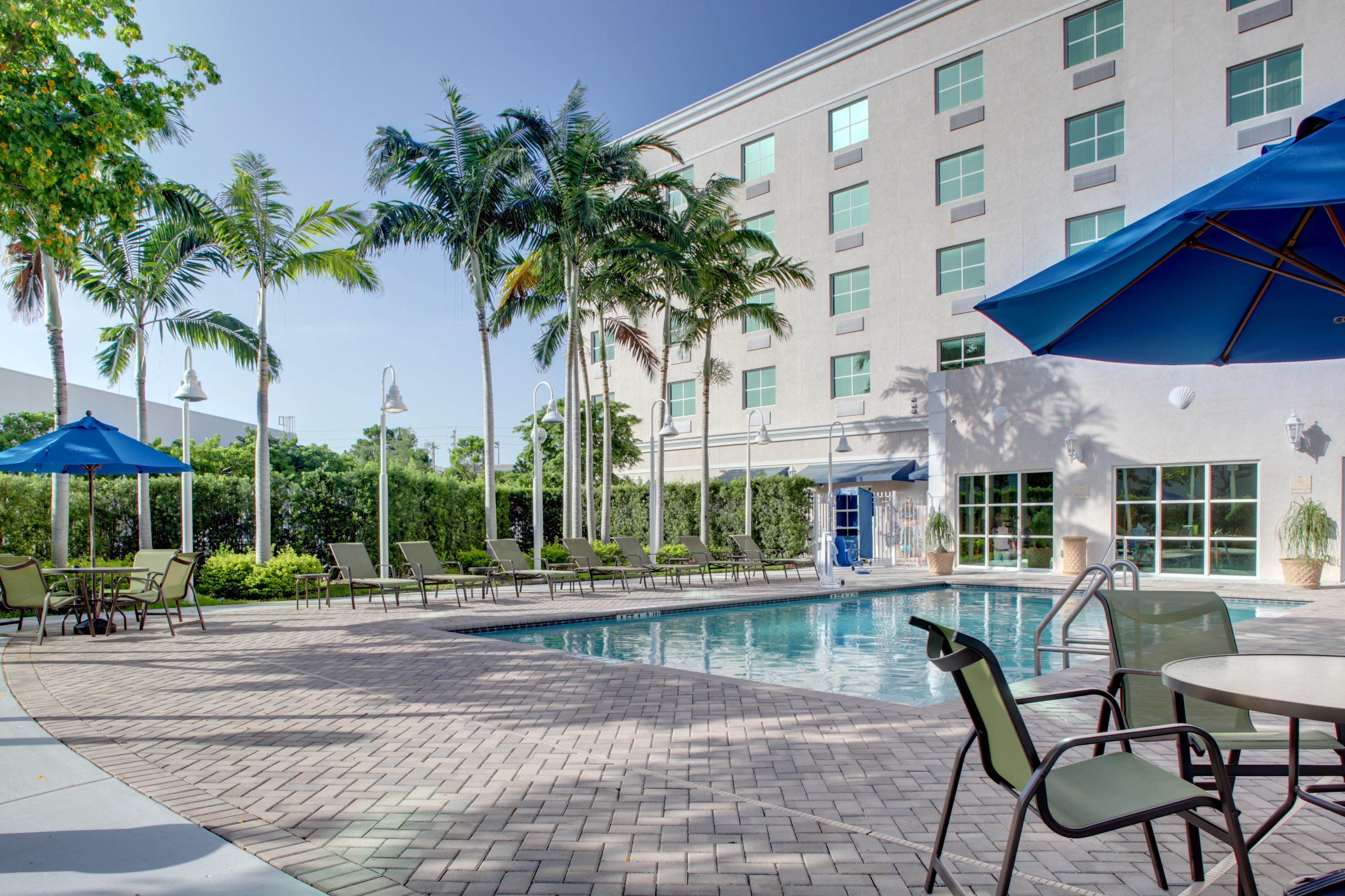 Holiday Inn Express & Suites Miami Kendall By Ihg Country Walk Eksteriør billede