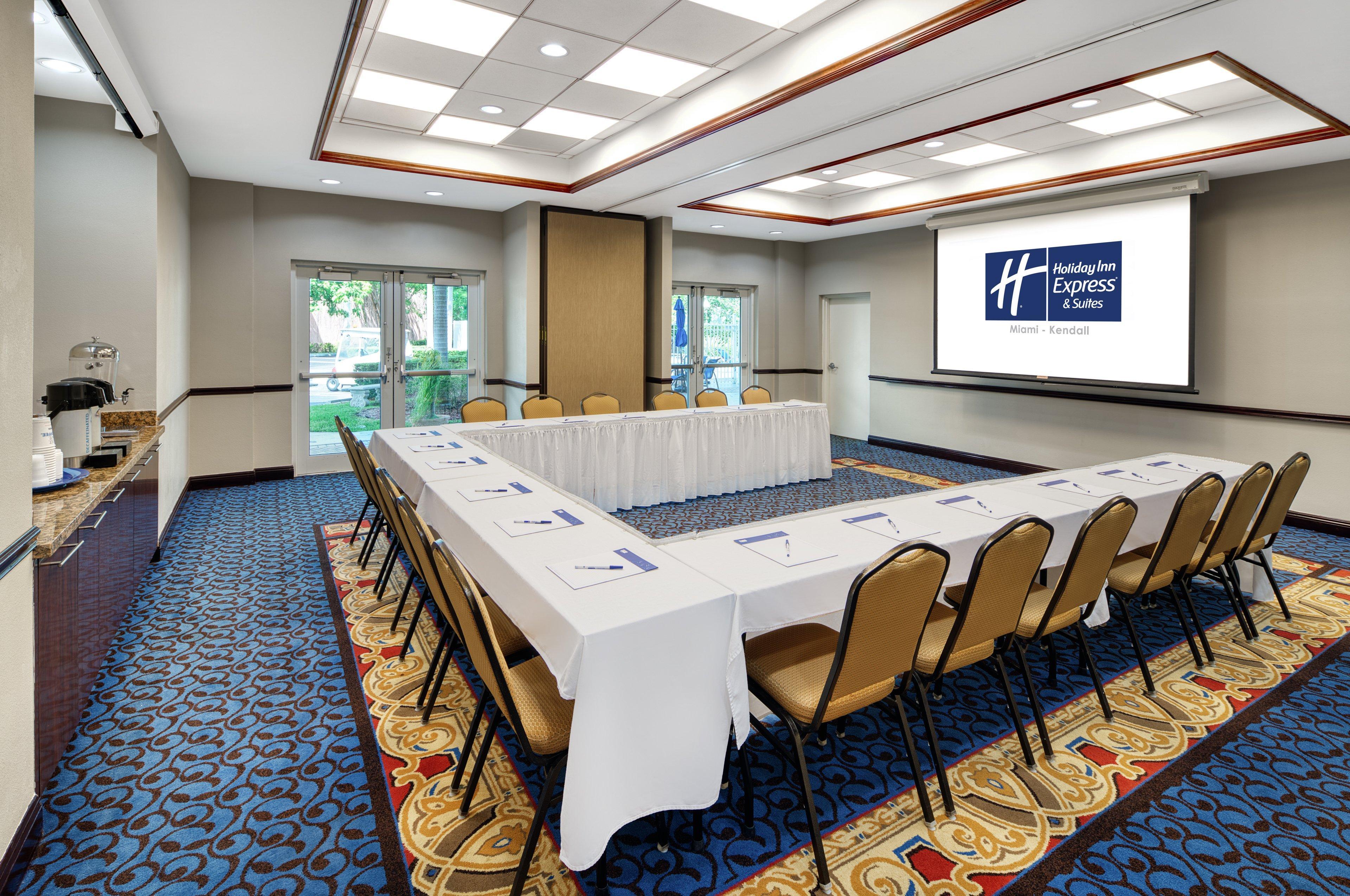 Holiday Inn Express & Suites Miami Kendall By Ihg Country Walk Eksteriør billede