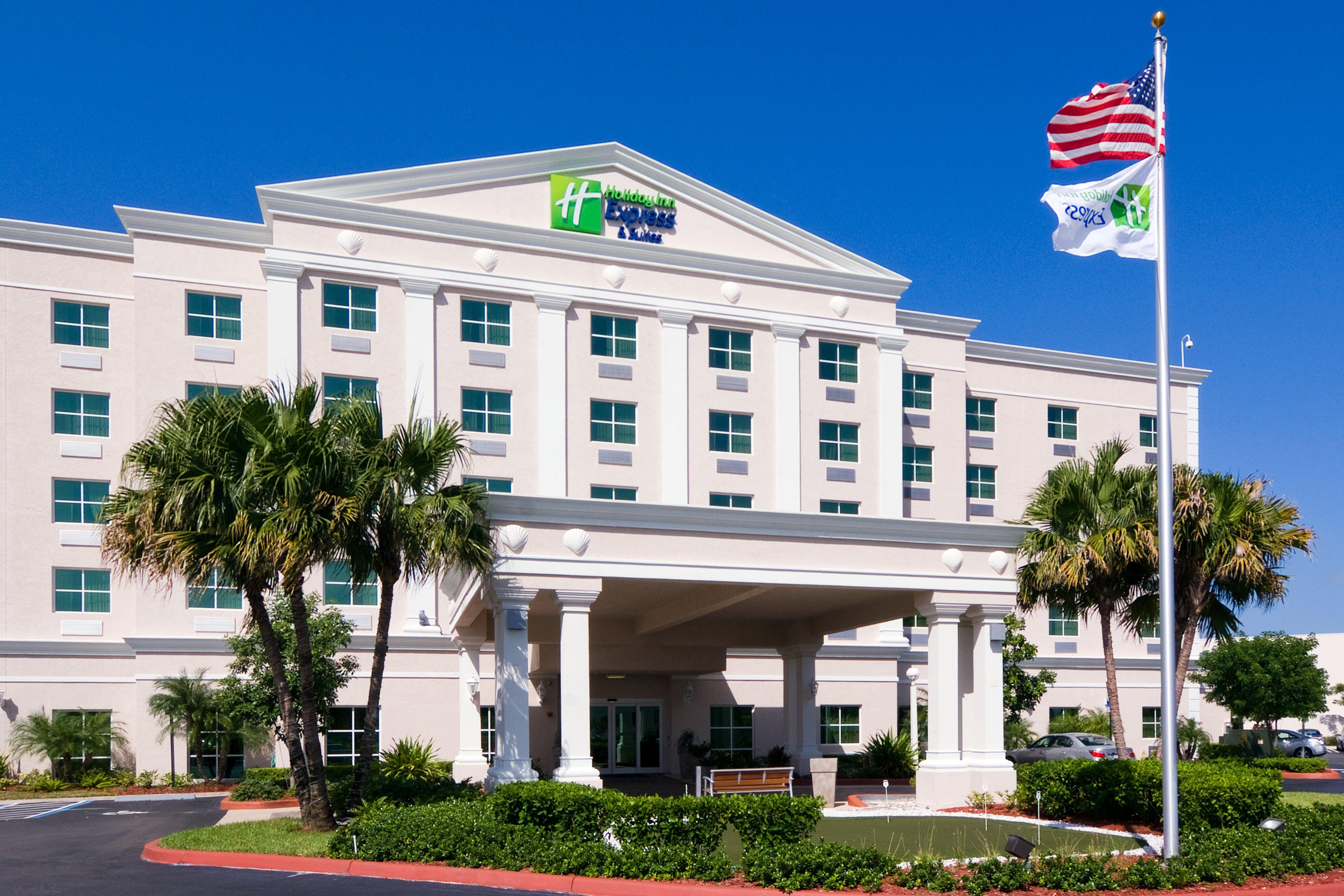 Holiday Inn Express & Suites Miami Kendall By Ihg Country Walk Eksteriør billede
