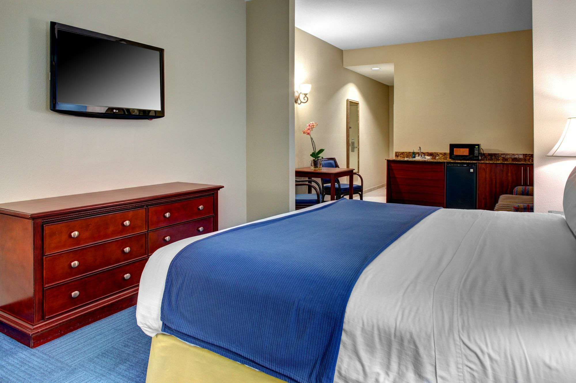 Holiday Inn Express & Suites Miami Kendall By Ihg Country Walk Eksteriør billede